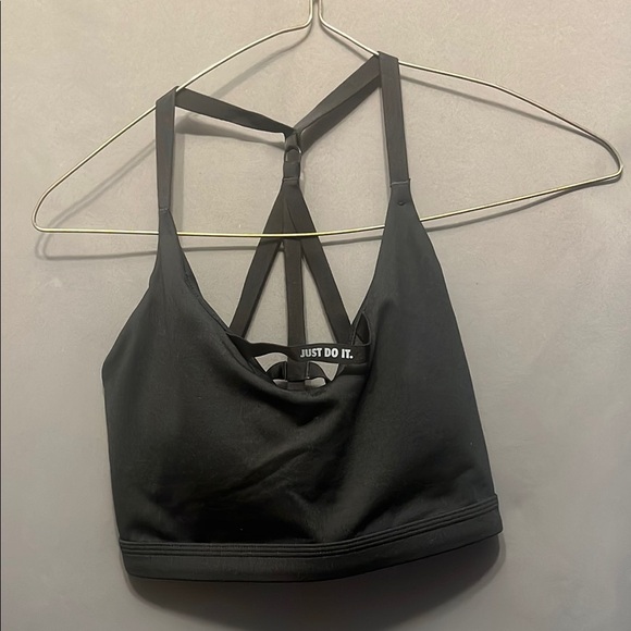 Nike Black and White Sports Bra Y-Back Design size Large - Picture 1 of 5